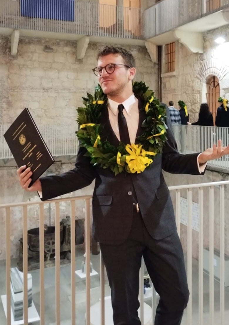 Corona di laurea magistrale